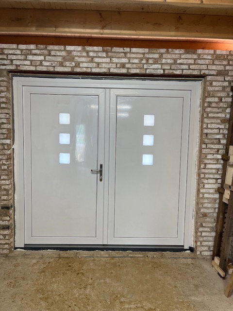 Garage in stijl gerenoveerd in Beesel