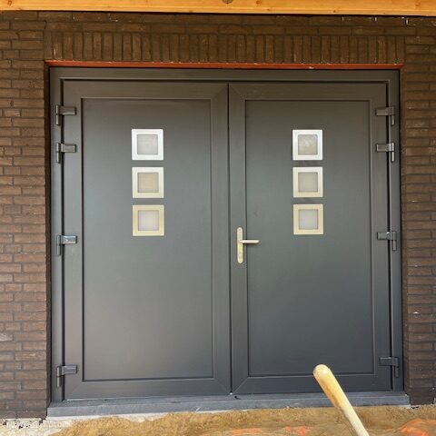Garage in stijl gerenoveerd in Beesel