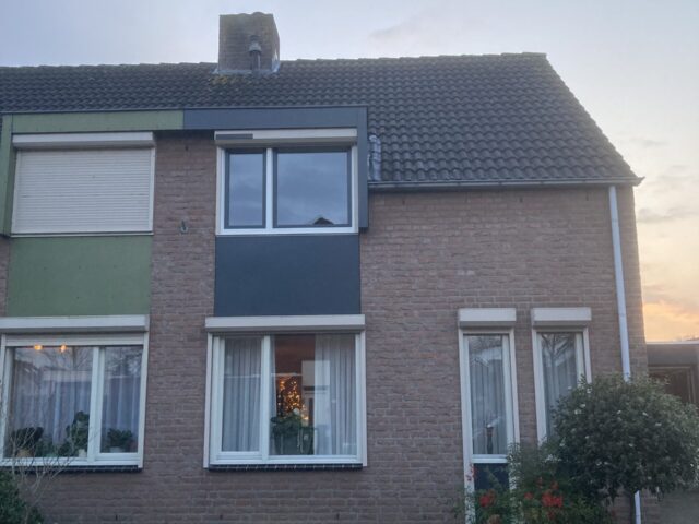Kozijnrenovatie en gevelbekleding in Belfeld